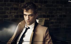 Robert Pattinson